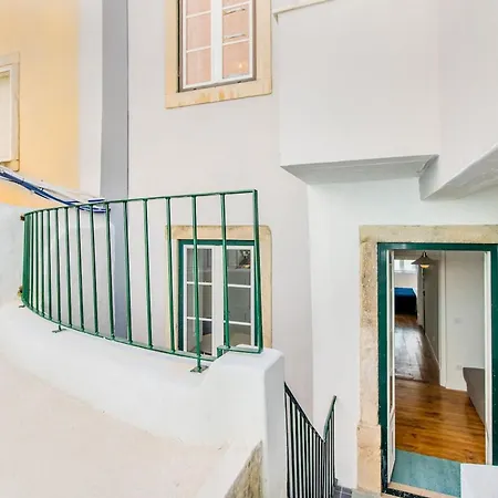 דירה Olarias Terrace